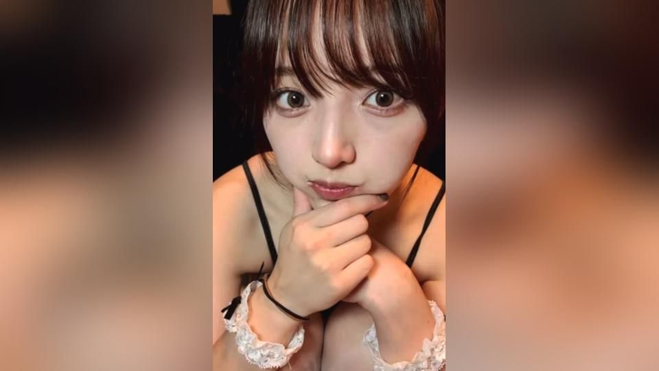 美女すぎる大人気なライブ配信