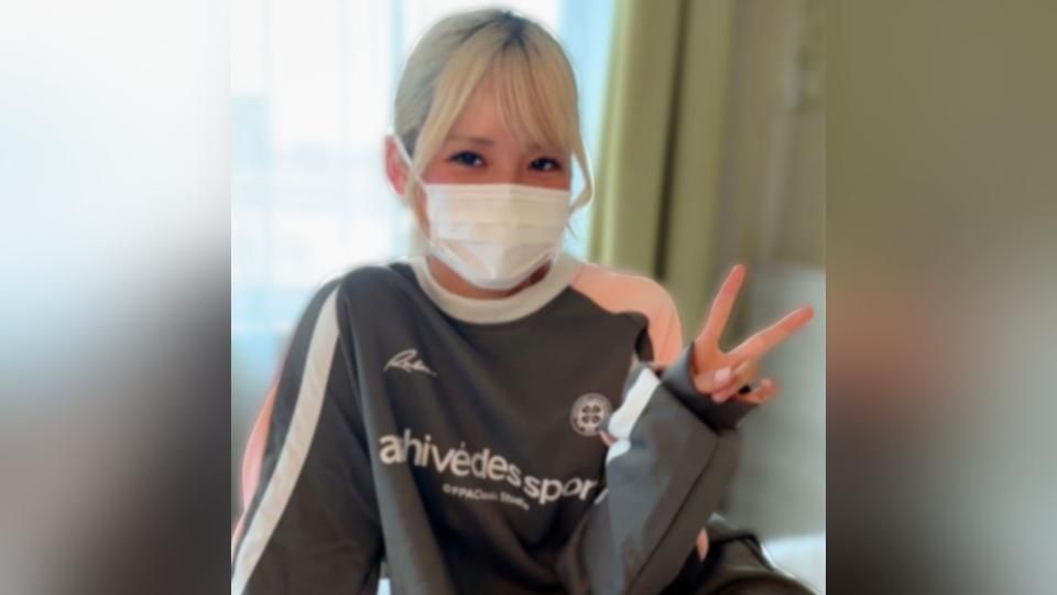 FC2PPV 4705682 17日まで【ぱ】地方運動部の金髪ギャルと純粋恋人えちえち♡陰毛肉厚おまんこ中出し最高です♡