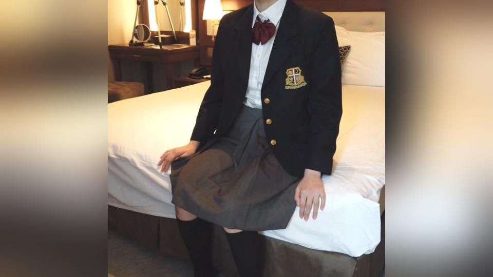「期間限定　女優になります　最後の制服　妃李　１８歳」