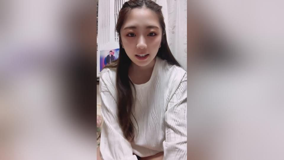 素人激かわパイパンJDのおもちゃオナニー