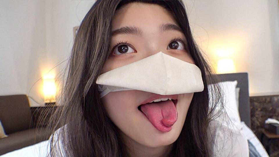 FC2PPV 4692502 【これぞ超えろマンコ！】20才 スプリットタン女子大生がエロすぎる！生ハメ中出し膣奥ドカ射精で痙攣バグ逝きアクメ。まん奥でイキまくる最高美女、発掘しました！