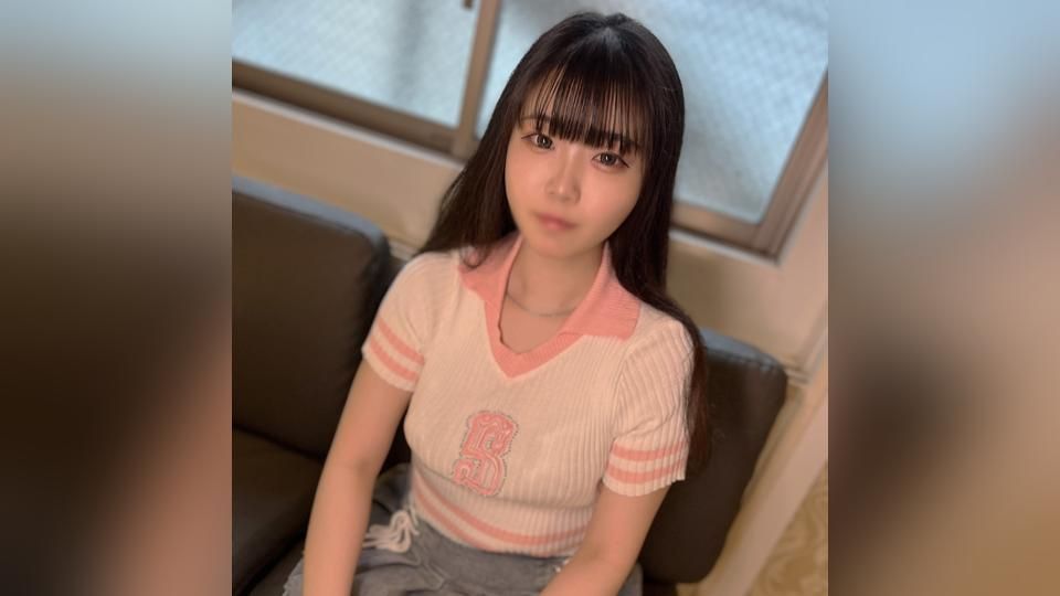 FC2PPV 4714332 【15迄990pt】【初撮】20歳148cm色白美尻　カラダの相性が良すぎて激ピストンセックス中に微笑む　【ダメ…】と言っても無視！ぴちょぴちょ小柄な膣奥に種付け