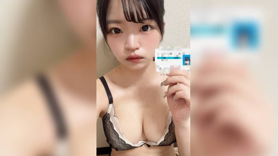 【無/生着替え】全裸身分証公開で黒歴史確定！未来ある女大生の誰にも言えない秘密のアルバイトの全貌を公開する。